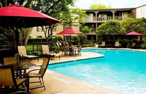 2400 Yorktown Street in Houston, TX - Building Photo