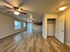 7438 Boyd Pl in Klamath Falls, OR - Building Photo - Building Photo