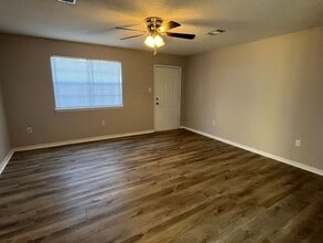 1109 N Louisville Ave in Russellville, AR - Building Photo - Building Photo