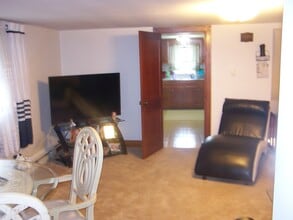 266 E North St in Carlisle, PA - Building Photo - Building Photo