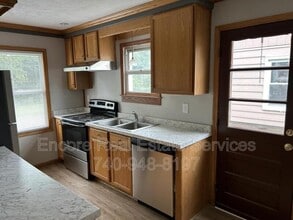 526 Edgemont Rd in Newark, OH - Building Photo - Building Photo