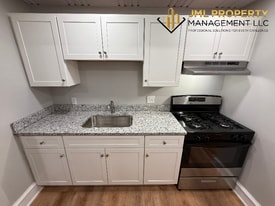 321 Union St in Fall River, MA - Building Photo