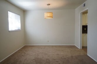 11615 Sandman Dr in San Antonio, TX - Building Photo - Building Photo