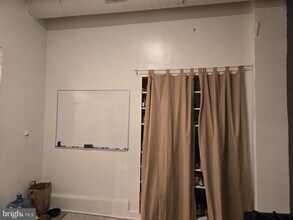 1304 Walnut St in Philadelphia, PA - Building Photo - Building Photo