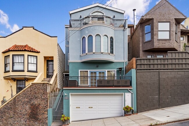 property at 2319A 15th St