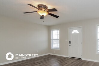 306 E 28th St in Kannapolis, NC - Foto de edificio - Building Photo