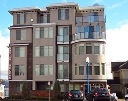 One Saint Helens Apartments in Tacoma, WA - Building Photo