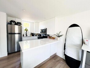 4055 Jewell St in San Diego, CA - Foto de edificio - Building Photo