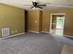 475 Ribbon Oak Ct in Sanford, NC - Building Photo - Building Photo
