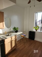 101 Dudley Ave in Venice, CA - Building Photo - Building Photo