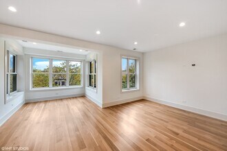 1508 W Addison St, Unit 3 in Chicago, IL - Foto de edificio - Building Photo