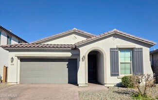 6736 W Discovery Dr in Glendale, AZ - Building Photo