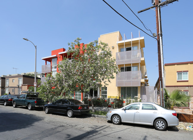 Fiesta House Senior Housing in Reseda, CA - Building Photo - Building Photo