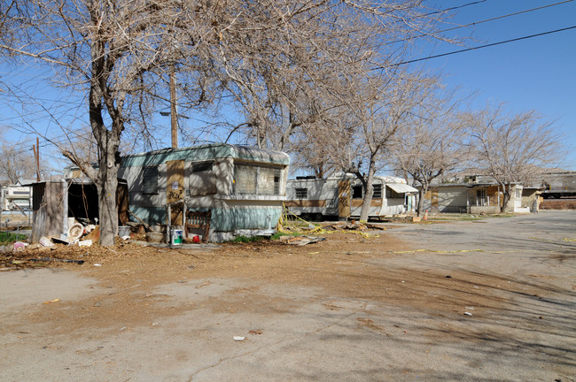 16501 S D St in Victorville, CA - Building Photo - Building Photo