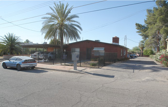 1623-1629 E Hedrick Dr in Tucson, AZ - Building Photo - Building Photo