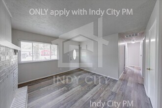 7838 Ridgewood Dr in Indianapolis, IN - Building Photo - Building Photo