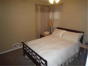 16418 Minnetonka Blvd in Minnetonka, MN - Building Photo - Building Photo
