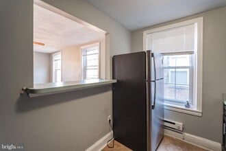 1933 Spring Garden St in Philadelphia, PA - Building Photo - Building Photo