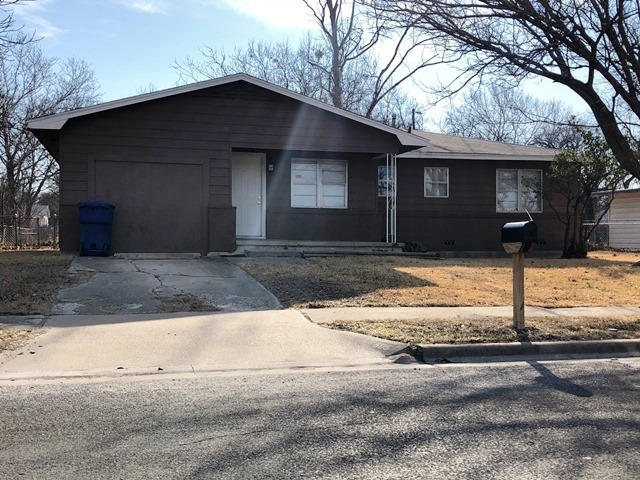 605 S 5th St in Copperas Cove, TX - Building Photo