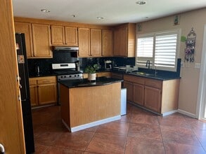 12 New Hampshire Cir in Salinas, CA - Building Photo - Building Photo