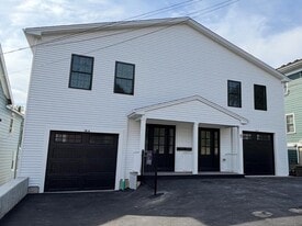 38 Golden Hill St in Milford, CT - Building Photo
