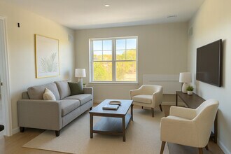 Avery Lane in Nashua, NH - Building Photo - Building Photo