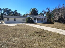 471 Logan Ave, Unit Main House in Orange Park, FL - Building Photo