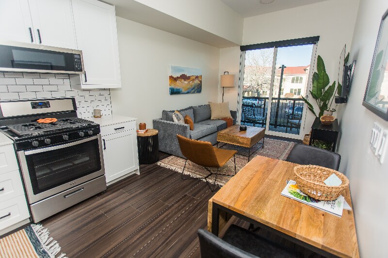 2876 W 53rd Ave in Denver, CO - Building Photo