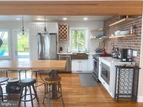 3550 Bay View Dr in Port Republic, MD - Building Photo - Building Photo