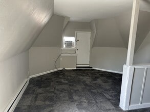 215 High St in Mount Holly, NJ - Building Photo - Building Photo