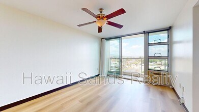 94-302 Paiwa St in Waipahu, HI - Building Photo - Building Photo