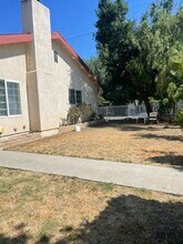15651 Rayen St in North Hills, CA - Building Photo - Building Photo