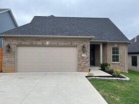 4290 Captains Ct in Lexington, KY - Building Photo