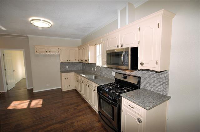 603 S Throckmorton St in Sherman, TX - Building Photo - Building Photo
