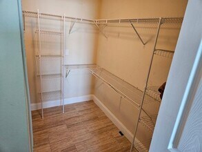 5600 N Flagler Dr, Unit 408 in West Palm Beach, FL - Building Photo - Building Photo