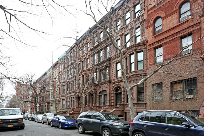 27 W 88th St in New York, NY - Building Photo - Building Photo