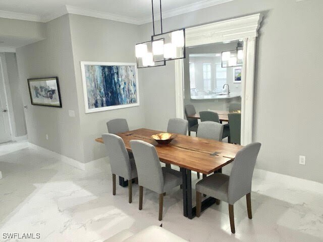 330 Grove Ct in Naples, FL - Building Photo - Building Photo