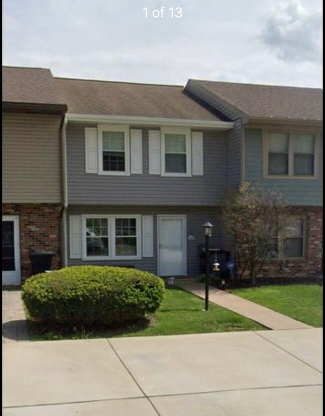 property at 3112 School Pl