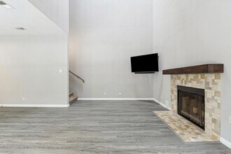 6600 Valleyside Rd in Austin, TX - Building Photo - Building Photo