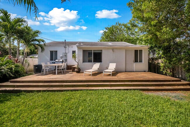 property at 565 NW 49th St