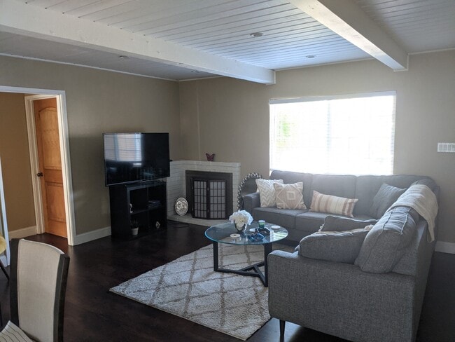 2808 Hillside Ave in Concord, CA - Building Photo - Building Photo