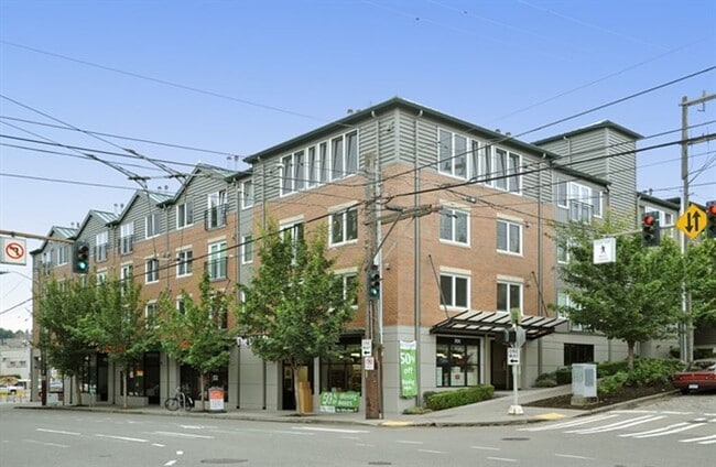 property at 701 1st Ave N