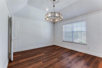 18504 Shelton Way in Dallas, TX - Building Photo - Building Photo