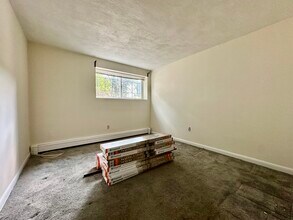 360 Market St, Unit B4 in Boston, MA - Building Photo - Building Photo