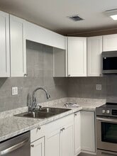 1602 Drake Ave in Panama City, FL - Building Photo - Building Photo