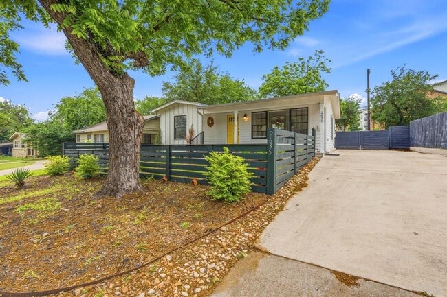 property at 2635 W 45th St
