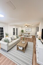 2424 Roberts Dr in Niceville, FL - Building Photo - Building Photo