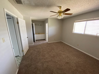 950 Crossbill St - 6