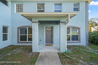 161 West Ct in West Melbourne, FL - Foto de edificio - Building Photo