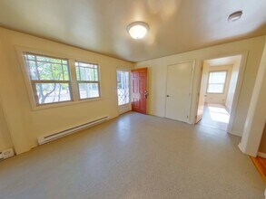 586 E 18th Ave in Eugene, OR - Building Photo - Building Photo